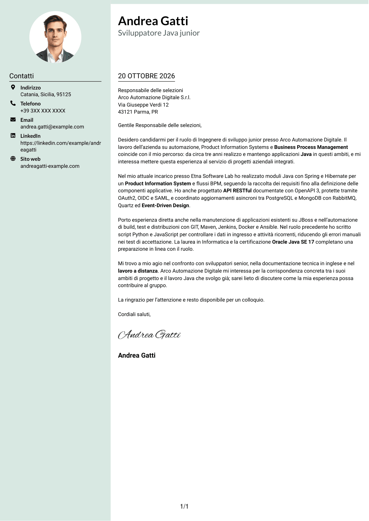 Lettera di presentazione Dirigente (formato con colonna laterale tenue e foto arrotondata): Ingegnere di sviluppo junior - Automazione dei processi, pagina 1