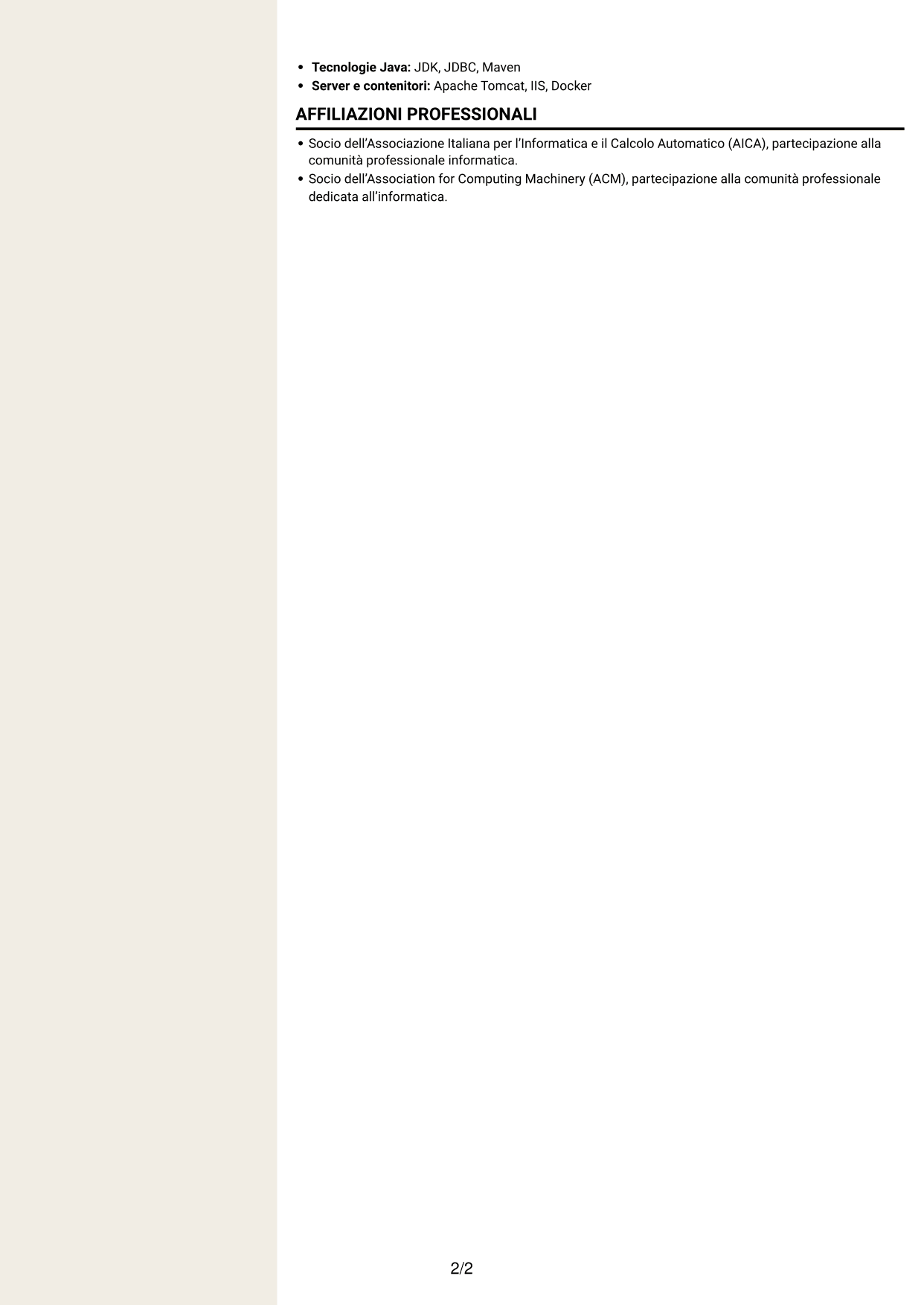 CV Intraprendente (formato a due colonne con intestazione centrata senza foto): Programmatore informatico junior - Software gestionali, pagina 2