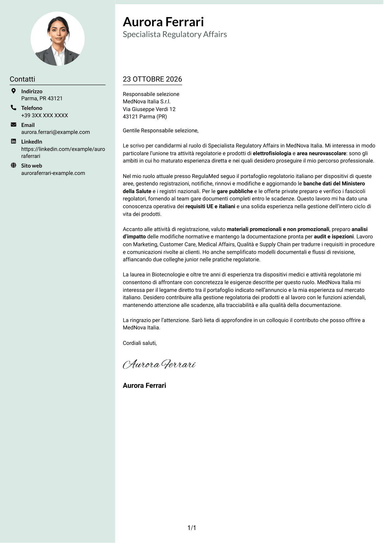 Lettera di presentazione Dirigente (formato con colonna laterale tenue e foto arrotondata): Senior Specialista Regulatory Affairs - Dispositivi Medici, pagina 1